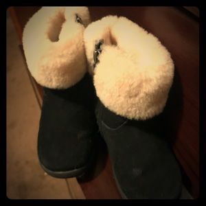 Toddler Uggs Size 7C